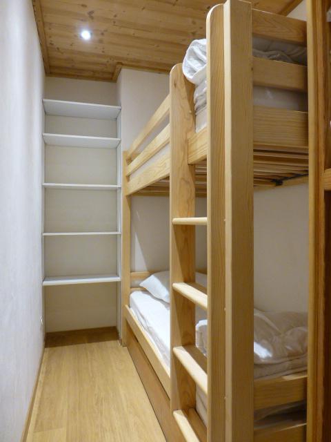 Rent in ski resort 2 room apartment sleeping corner 6 people (G2) - Résidence l'Azur - Alpe d'Huez - Bunk beds