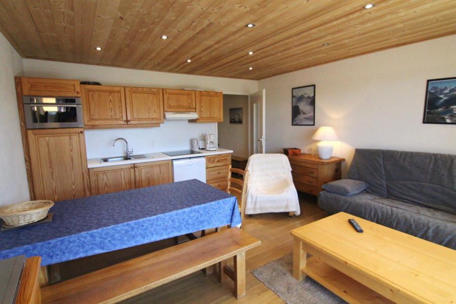 Rent in ski resort 2 room apartment sleeping corner 6 people (G2) - Résidence l'Azur - Alpe d'Huez - Living room