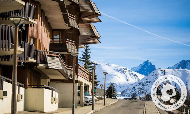 Ski verhuur Résidence l'Ours Blanc - MH - Alpe d'Huez - Buiten winter