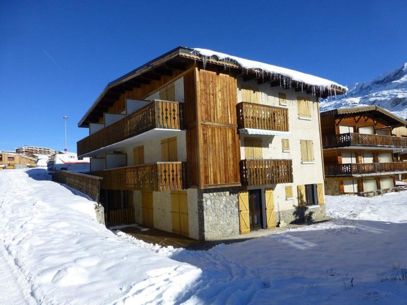 Rent in ski resort Studio 4 people (122) - Résidence la Paillotte - Alpe d'Huez - Winter outside