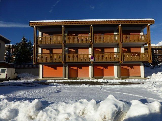 Location au ski Résidence le Bragelonne - Alpe d'Huez - Extérieur hiver