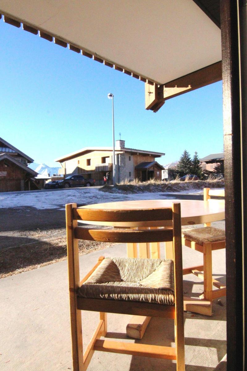 Rent in ski resort Studio sleeping corner 4 people (A1) - Résidence le Bragelonne - Alpe d'Huez