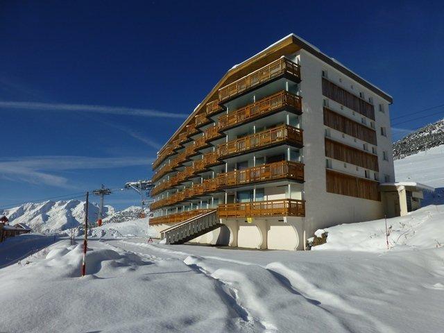 Rent in ski resort Studio sleeping corner 4 people (G4) - Résidence le Méridien - Alpe d'Huez - Winter outside