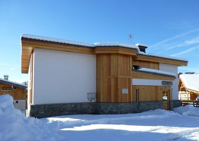 Holiday in mountain resort 2 room apartment 6 people (D1) - Résidence le Richelieu - Alpe d'Huez - Winter outside