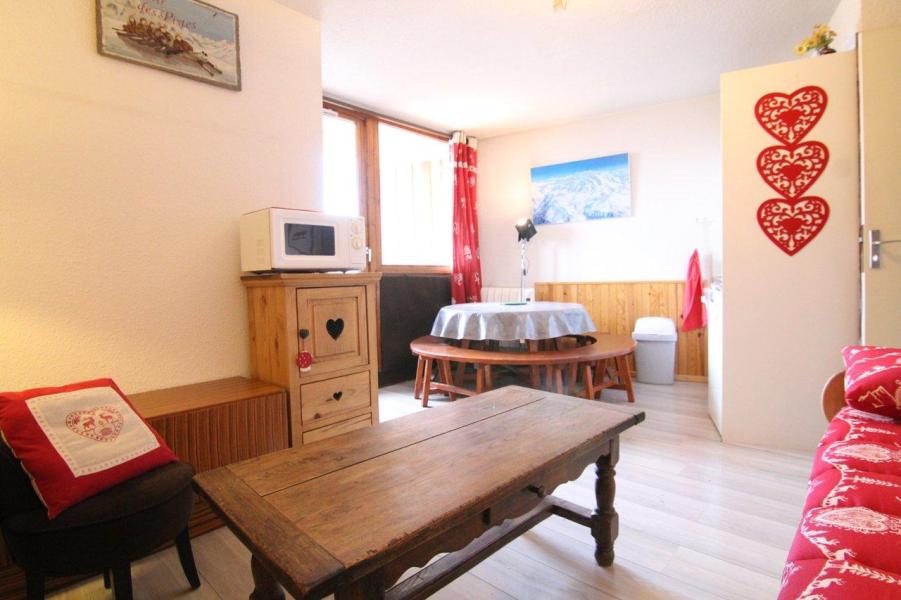 Rent in ski resort 2 room apartment 4 people (122) - Résidence les 4 Soleils - Alpe d'Huez - Living room