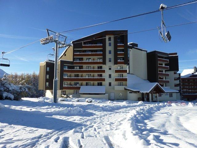 Location au ski Résidence les Bergers - Alpe d'Huez - Extérieur hiver
