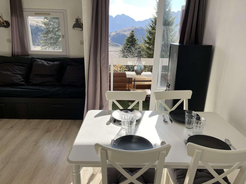 Location au ski Studio coin montagne 4 personnes (117) - Résidence les Horizons d'Huez - Alpe d'Huez - Séjour