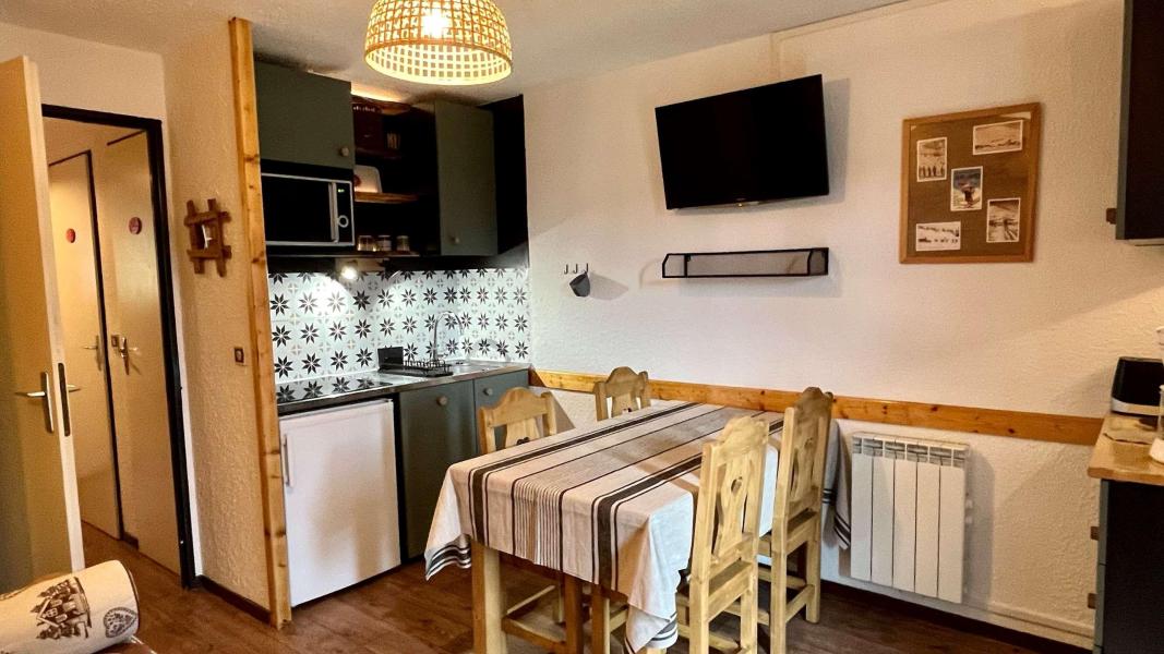 Skiverleih 2-Zimmer-Appartment für 5 Personen (70) - Résidence les Solaires - Alpe d'Huez - Wohnzimmer