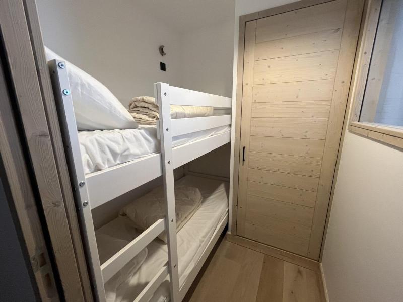 Skiverleih 2-Zimmer-Holzhütte für 4 Personen (C26) - Résidence Phoenix C - Alpe d'Huez - Offener Schlafbereich