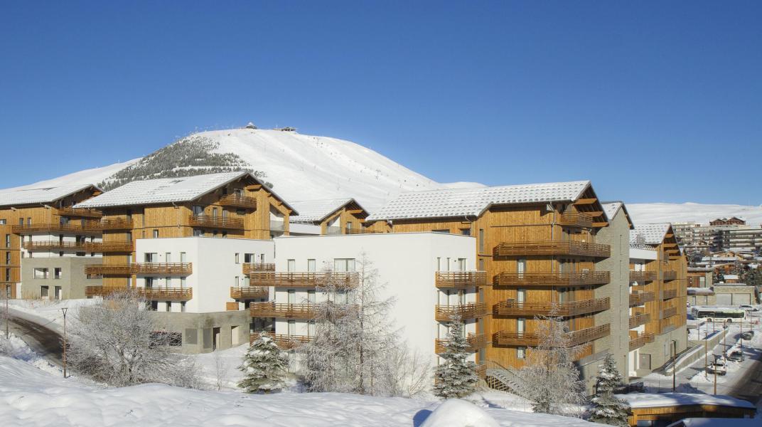 Location au ski Résidence Prestige L'Eclose - Alpe d'Huez - Extérieur hiver