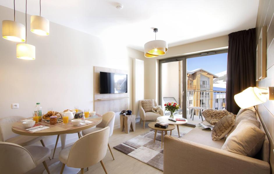 Rent in ski resort Résidence Prestige L'Eclose - Alpe d'Huez - Living room