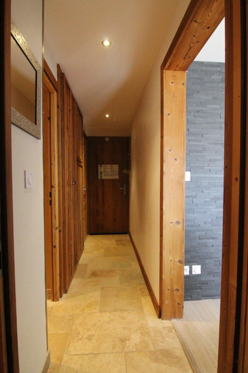 Location au ski Appartement 2 pièces coin montagne 6 personnes (013) - Résidence Sarenne - Alpe d'Huez - Couloir