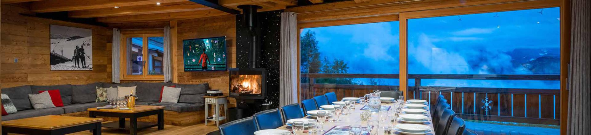 Location au ski Chalet Woodpecker - Alpe d'Huez - Salle à manger