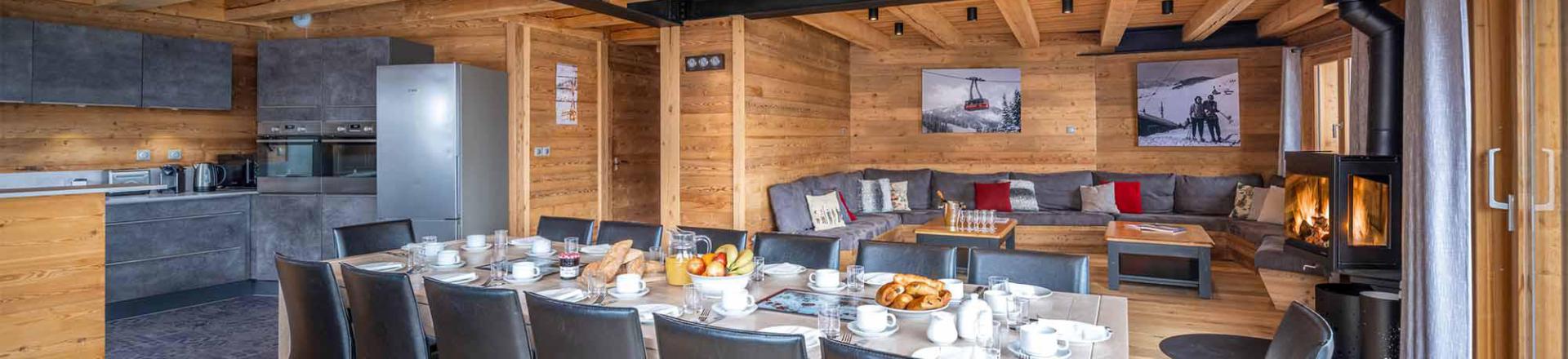 Rent in ski resort Chalet Woodpecker - Alpe d'Huez - Table