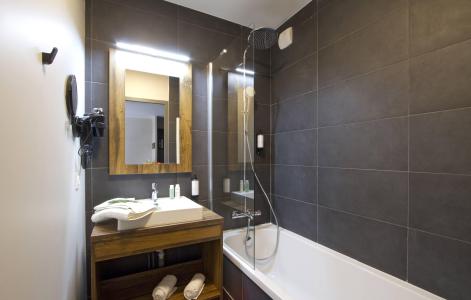 Rent in ski resort Appart'Hôtel Prestige Odalys L'Eclose - Alpe d'Huez - Bathroom
