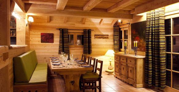Rent in ski resort Chalet Ecureuil - Alpe d'Huez - Dining area