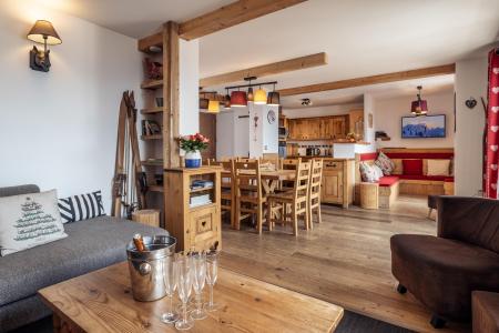 Rent in ski resort Chalet Grande Étoile - Alpe d'Huez - Living room