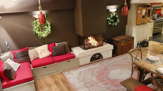 Ski verhuur Chalet le Vieux Logis - Alpe d'Huez - Open haard