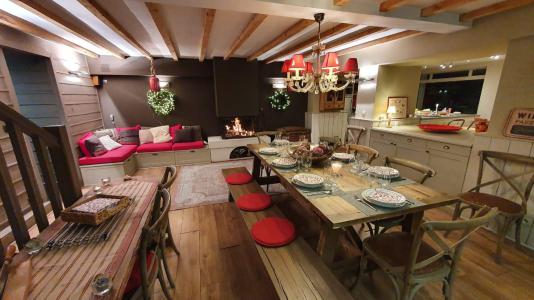 Rent in ski resort Chalet le Vieux Logis - Alpe d'Huez - Open-plan kitchen