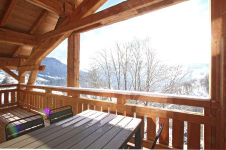 Holiday in mountain resort Chalet Nuance de Bleu - Alpe d'Huez - Winter outside