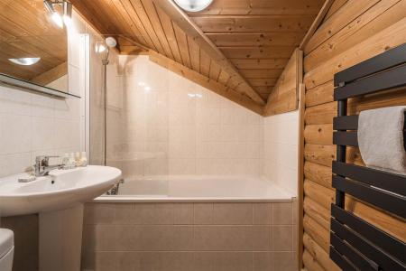 Rent in ski resort Chalet Télémark - Alpe d'Huez - Bathroom