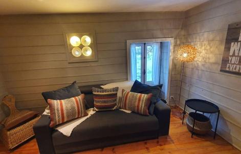 Rent in ski resort 9 room chalet 15 people - Chalet Vieux Logis - Alpe d'Huez - Living room