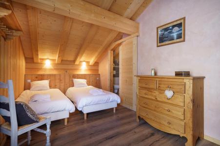 Wynajem na narty Domek górski triplex 5 pokojowy  dla 8 osób (Rébèque) - Chalets Les Balcons du Golf - Alpe d'Huez - Pokój na poddaszu