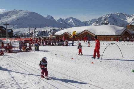 Location au ski Hôtel Club MMV les Bergers - Alpe d'Huez - Extérieur hiver