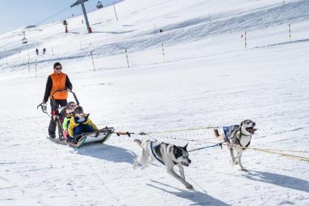 Soggiorno sugli sci Hôtel Club MMV les Bergers - Alpe d'Huez - Esteriore inverno