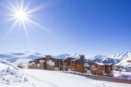 Skiverleih Hôtel Club MMV les Bergers - Alpe d'Huez - Draußen im Winter
