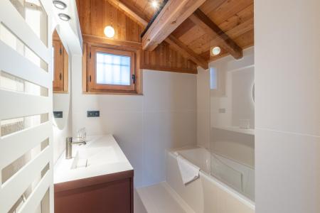 Location au ski Chalet 7 pièces 12 personnes - Le Chalet Ecureuil - Alpe d'Huez - Salle de bain