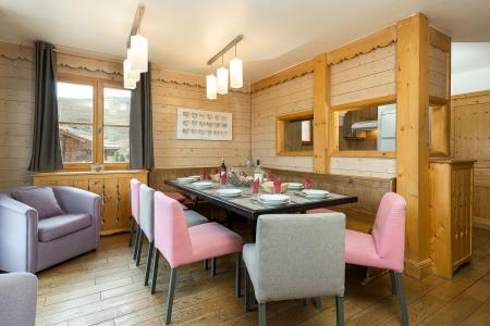 Rent in ski resort Les Chalets de l'Altiport - Alpe d'Huez - Dining area