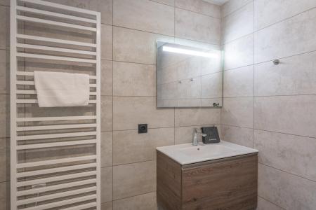 Rent in ski resort 2 room apartment sleeping corner 4 people (A103) - Les Fermes de l'Alpe - A - Alpe d'Huez - Shower room
