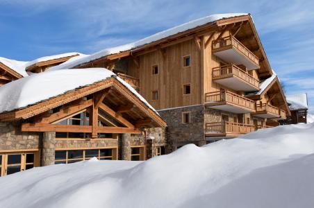 Rent in ski resort Résidence CGH le Cristal de l'Alpe - Alpe d'Huez - Winter outside