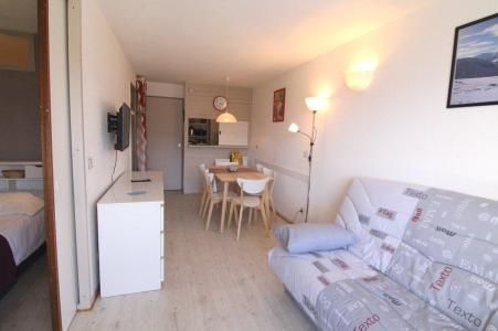 Rent in ski resort 2 room apartment sleeping corner 6 people (107) - Résidence Christiania - Alpe d'Huez - Living room