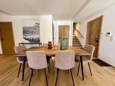 Rent in ski resort 4 room apartment 6 people (A02) - Résidence l'Expression - Alpe d'Huez - Living room