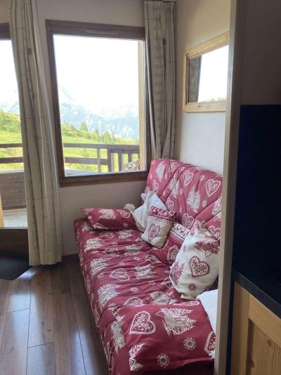 Rent in ski resort 2 room apartment sleeping corner 6 people (406) - Résidence l'Ours Blanc - Alpe d'Huez - Living room