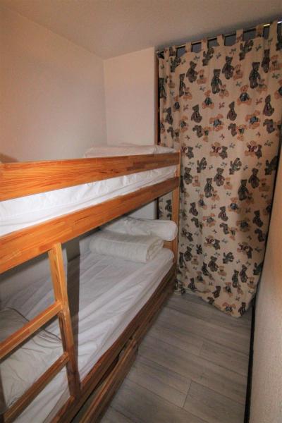 Rent in ski resort 2 room apartment 4 people (122) - Résidence les 4 Soleils - Alpe d'Huez - Cabin