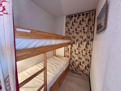 Rent in ski resort 2 room apartment 4 people (122) - Résidence les 4 Soleils - Alpe d'Huez - Cabin