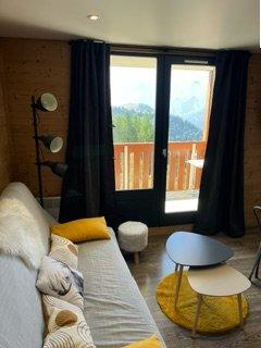 Rent in ski resort Studio sleeping corner 5 people (607) - Résidence les Bergers - Alpe d'Huez - Living room