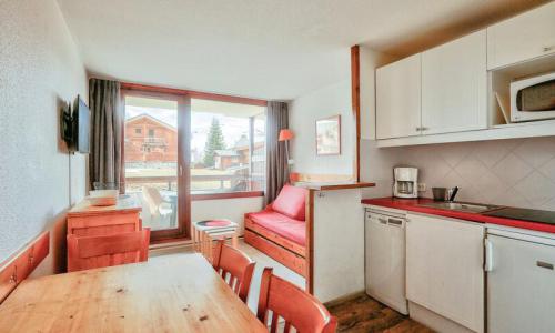 Vacanze in montagna Appartamento 2 stanze per 4 persone (Sélection 22m²) - Résidence les Mélèzes - Maeva Home - Alpe d'Huez - Esteriore inverno