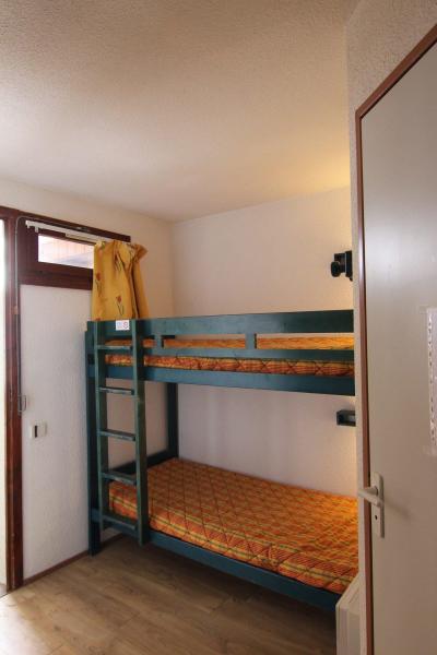 Rent in ski resort Studio 4 people (6108) - Résidence les Mélèzes - Alpe d'Huez - Bunk beds