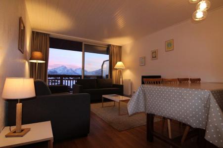 Rent in ski resort 4 room apartment 8 people (21) - Résidence les Olympiades B - Alpe d'Huez - Living room