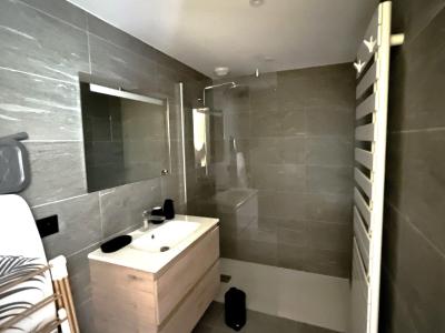 Rent in ski resort 2 room apartment cabin 4 people (C16) - Résidence Phoenix C - Alpe d'Huez - Shower room