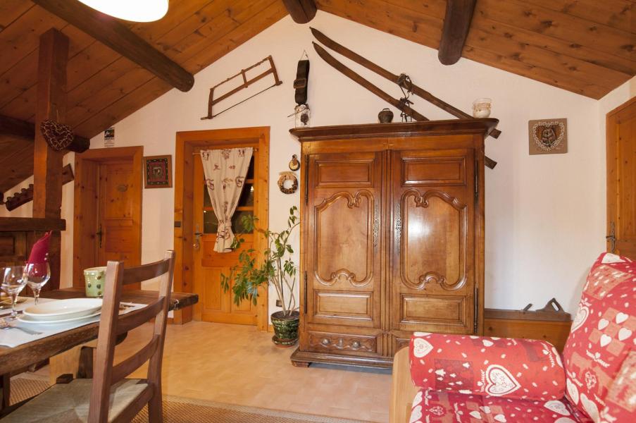 Ski verhuur Appartement 2 kamers 5 personen (571972) - Au Centre du Village - Arêches-Beaufort - Woonkamer