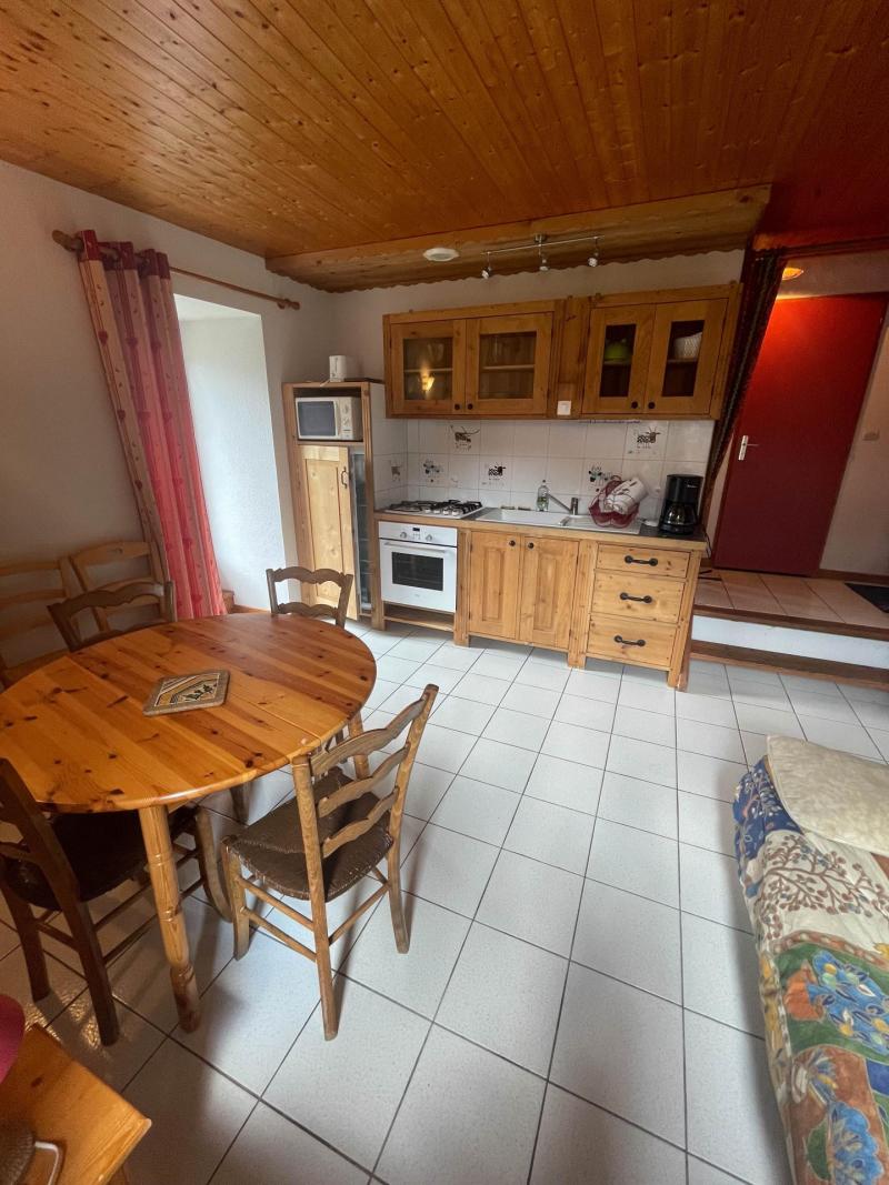 Rent in ski resort 2 room apartment 4 people (36166) - Chalet Le Bachal - Arêches-Beaufort