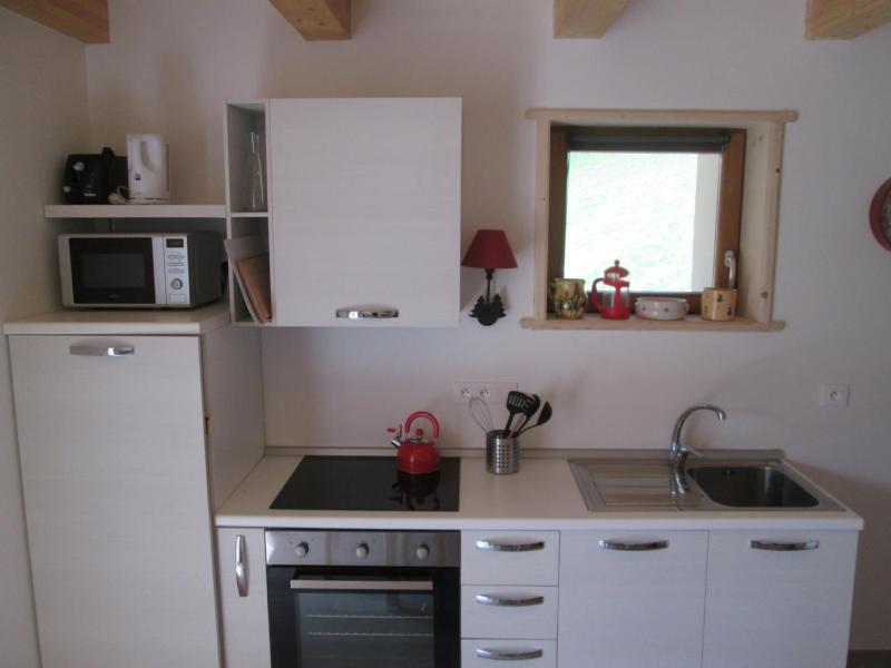 Wynajem na narty Apartament 3 pokojowy z antresolą 5 osób - Hameau le Pontet - Arêches-Beaufort - Aneks kuchenny