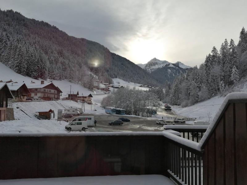 Alquiler al esquí Apartamento cabina para 4 personas - Le Chamois - Arêches-Beaufort - Balcón