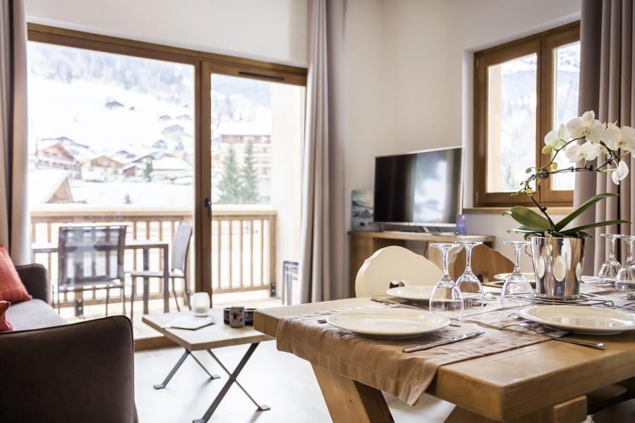 Rent in ski resort Résidence Club MMV La Clé des Cîmes - Arêches-Beaufort - Living room