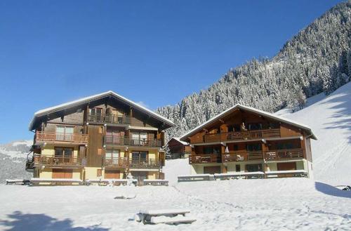Rent in ski resort Résidence l'Orée de la Combe - Arêches-Beaufort - Winter outside